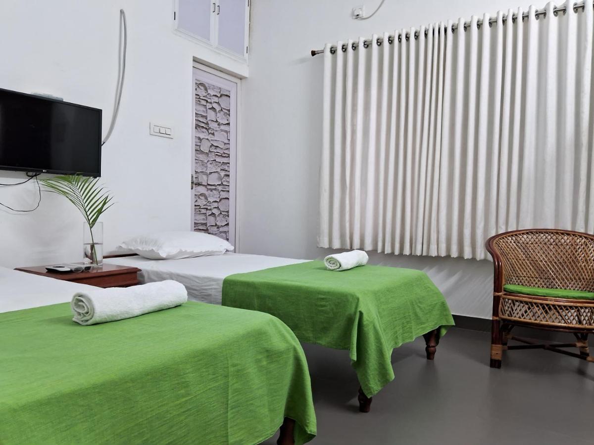 Mi Casa Tu Casa Homestay Kochi Eksteriør billede