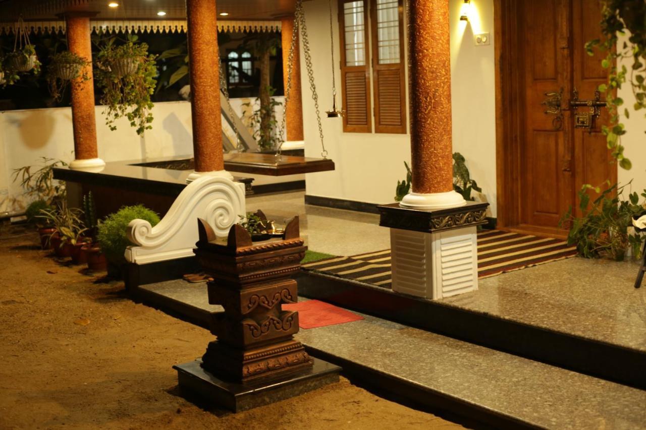 Mi Casa Tu Casa Homestay Kochi Eksteriør billede