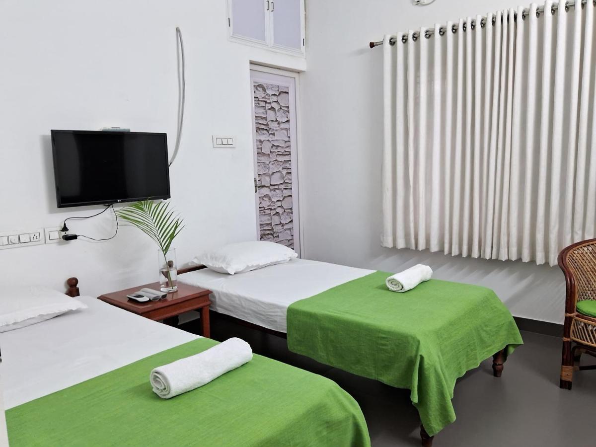 Mi Casa Tu Casa Homestay Kochi Eksteriør billede